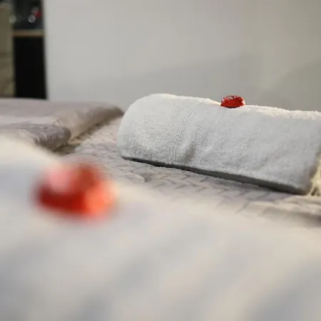 T&f Casa Al Capo - In Centro A Feriehus Palermo