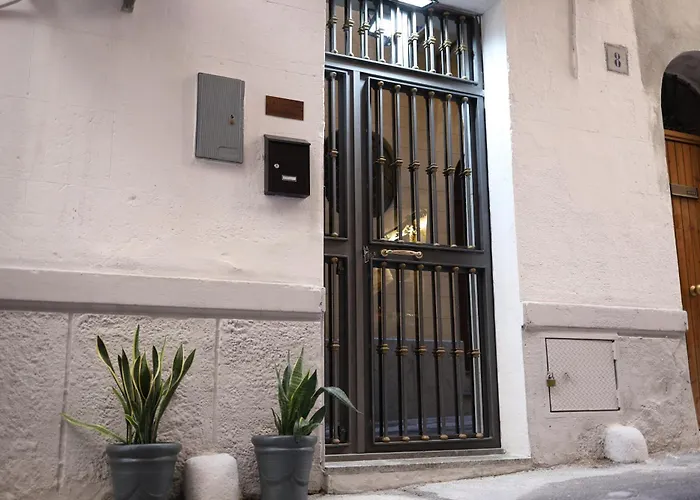 T&f Casa Al Capo - In Centro A بيت للعطل