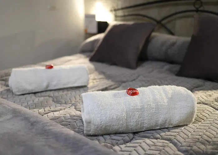 T&f Casa Al Capo - In Centro A بيت للعطل *